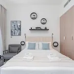 Chic And Comfortable Studio Near Downtown And Canal