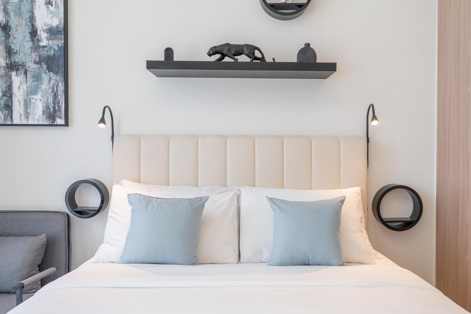 Chic And Comfortable Near Downtown And Canal